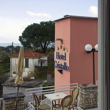 Hotel Cristallo 3*