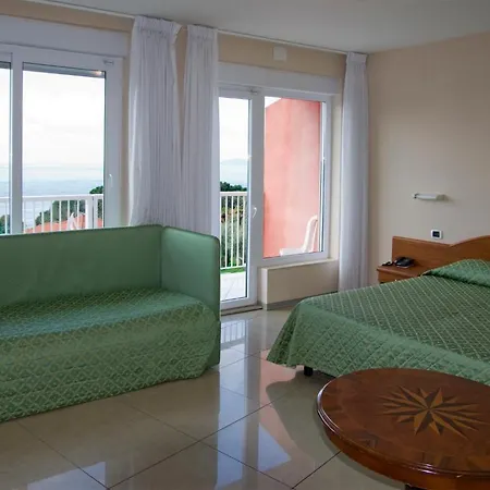 Hotel Cristallo