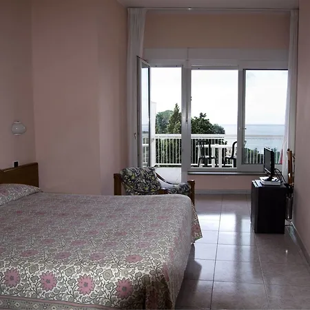 Cristallo 3* Lerici