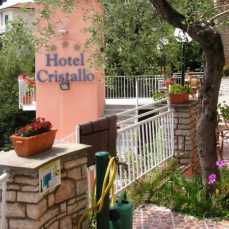 Cristallo 3*