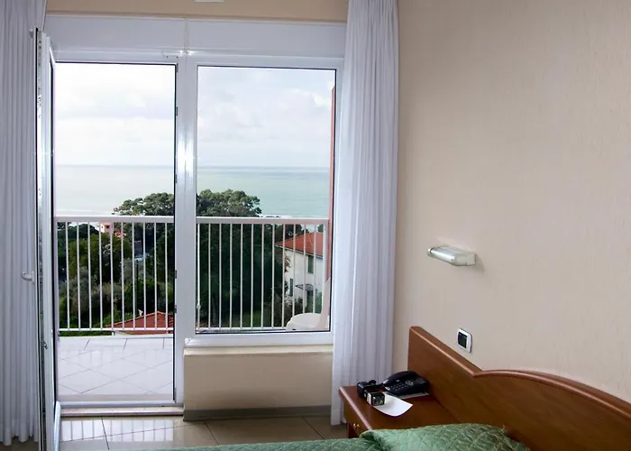 Cristallo Hotel