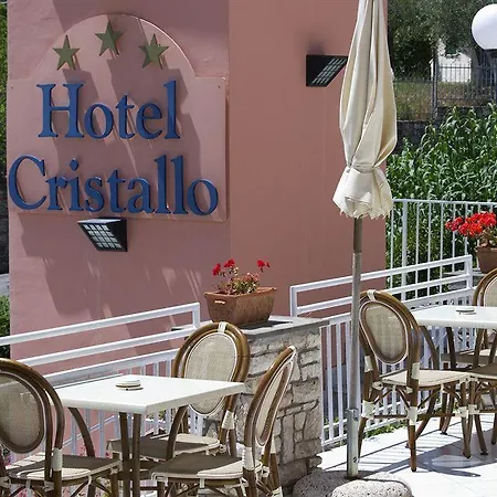 Cristallo 3* Леричи