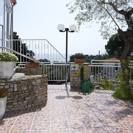 Отель Cristallo