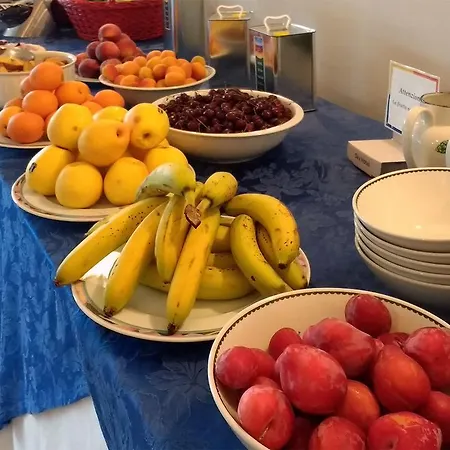 Cristallo Отель 3*