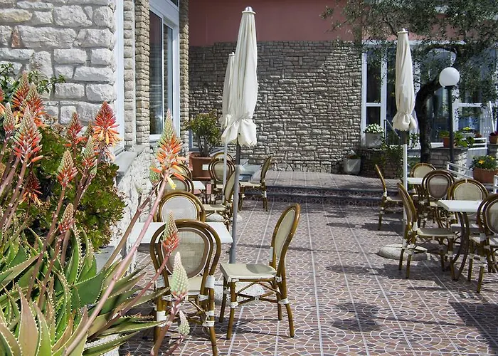 Cristallo 3* 레리치