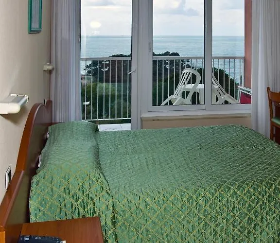 Cristallo 3* 레리치